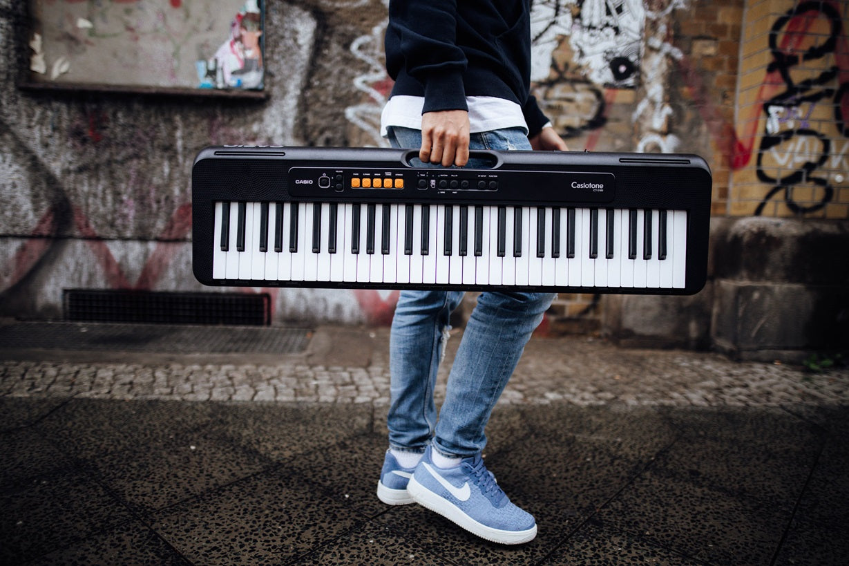 Casio CT-S100, un teclado compacto con grandes posibilidades para principiantes