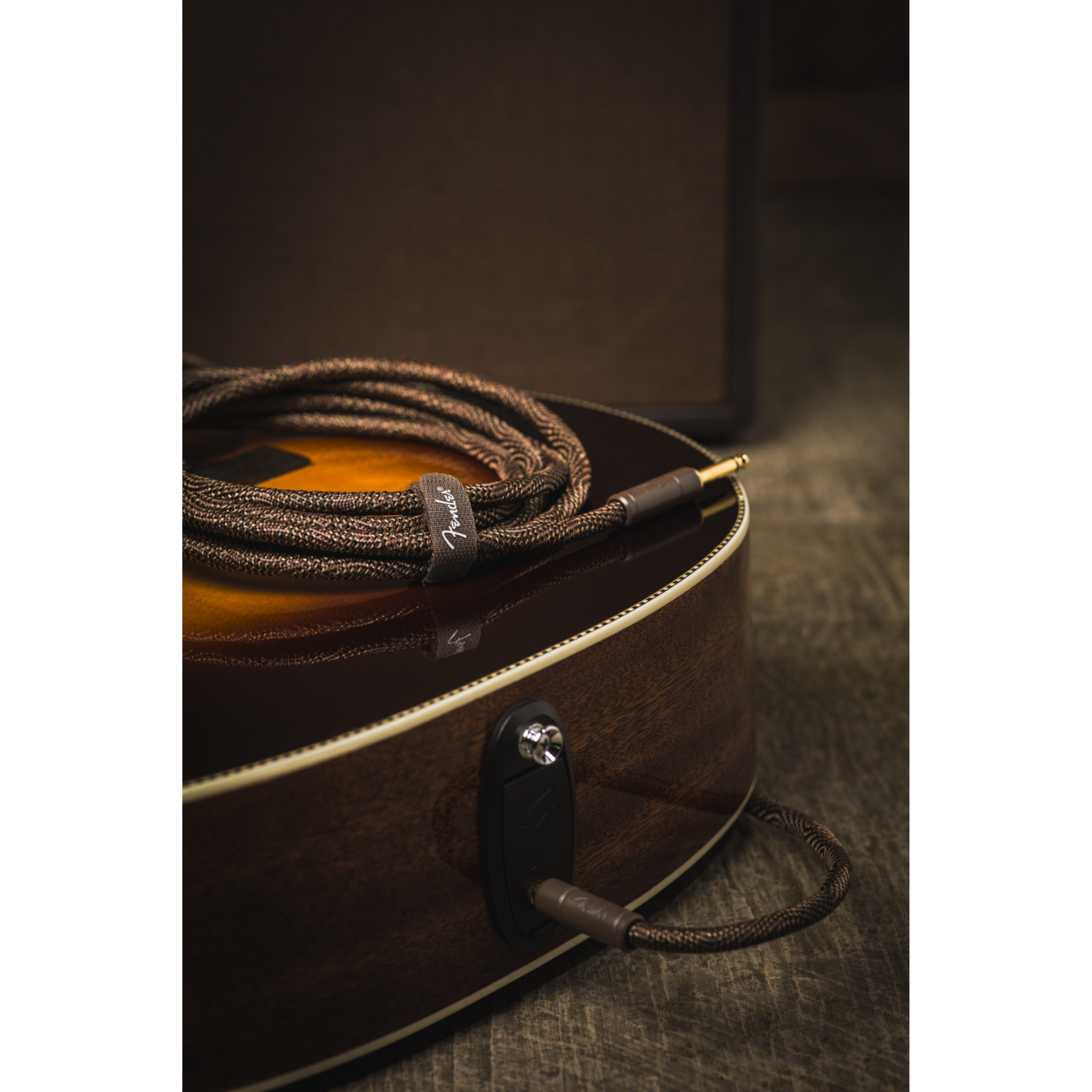 CABLE DE LINEA FENDER PARAMOUNT 3MT MARRON MOD0990910007