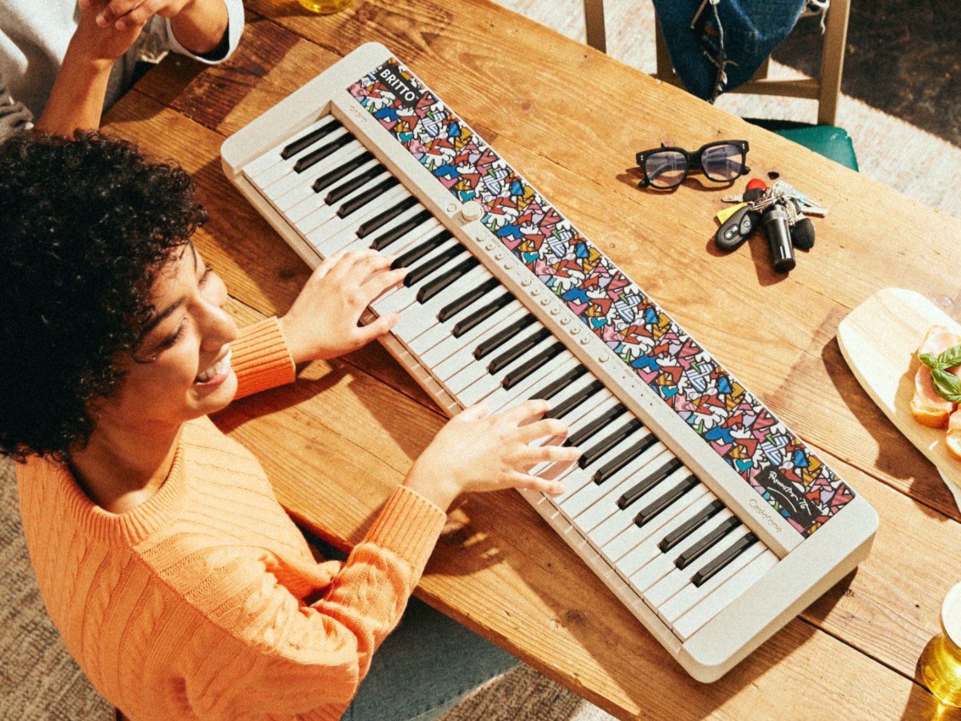 TECLADO CASIO CT-S1FH ROMERO BRITO INCLUYE ADAPTADOR