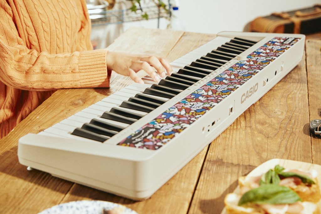 TECLADO CASIO CT-S1FH ROMERO BRITO INCLUYE ADAPTADOR